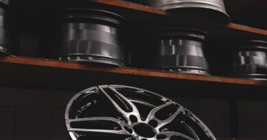 black and silver car wheel